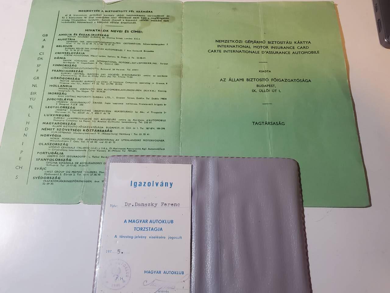 韵星假日军品类拍卖第41期 -- Rimey Holidays Militaria Auction 41 匈牙利人民共和国资深汽车协会会员Danszky Ferenc博士 汽车协会会员证书兼证章证书 保险一套