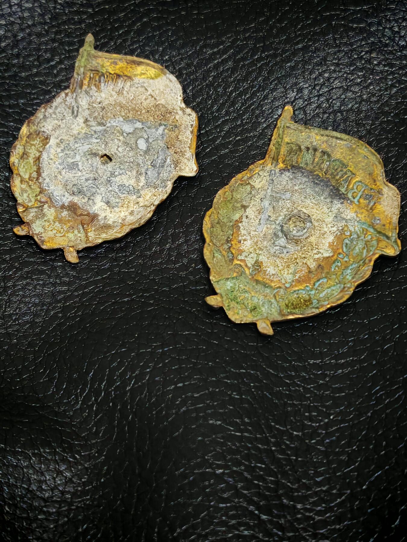 时顺第二十九拍(新年大拍) 苏联战时近卫军证章，挖土