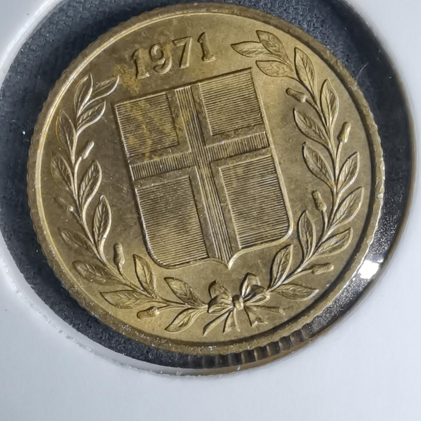 沼泽如烟--第997场 冰岛1971年50奥拉