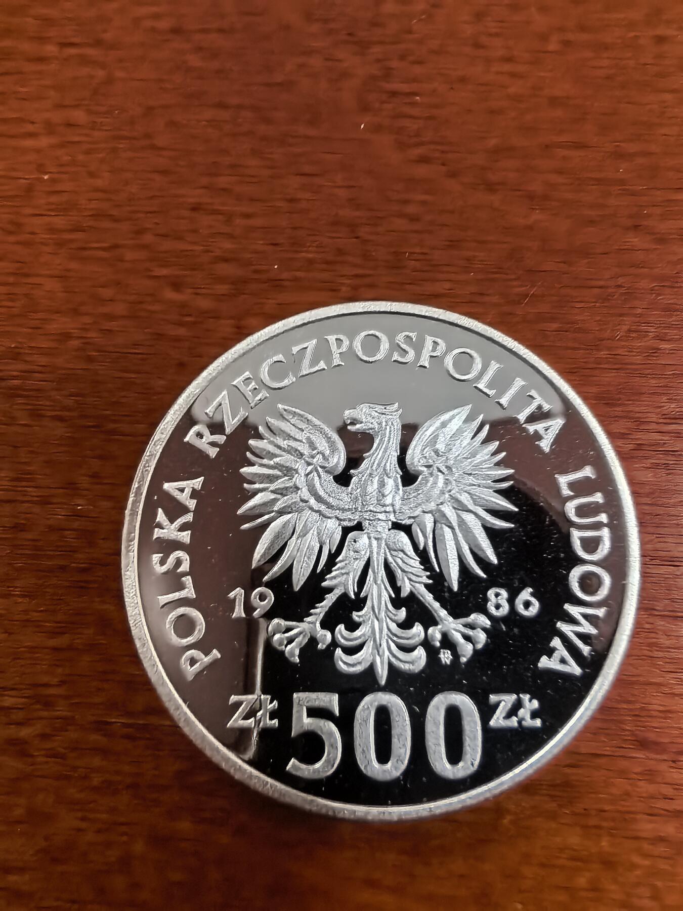 长老汇马年精选第一场拍卖 1986波兰世界杯500兹罗提精制银币，16.5克750银，克书50美金