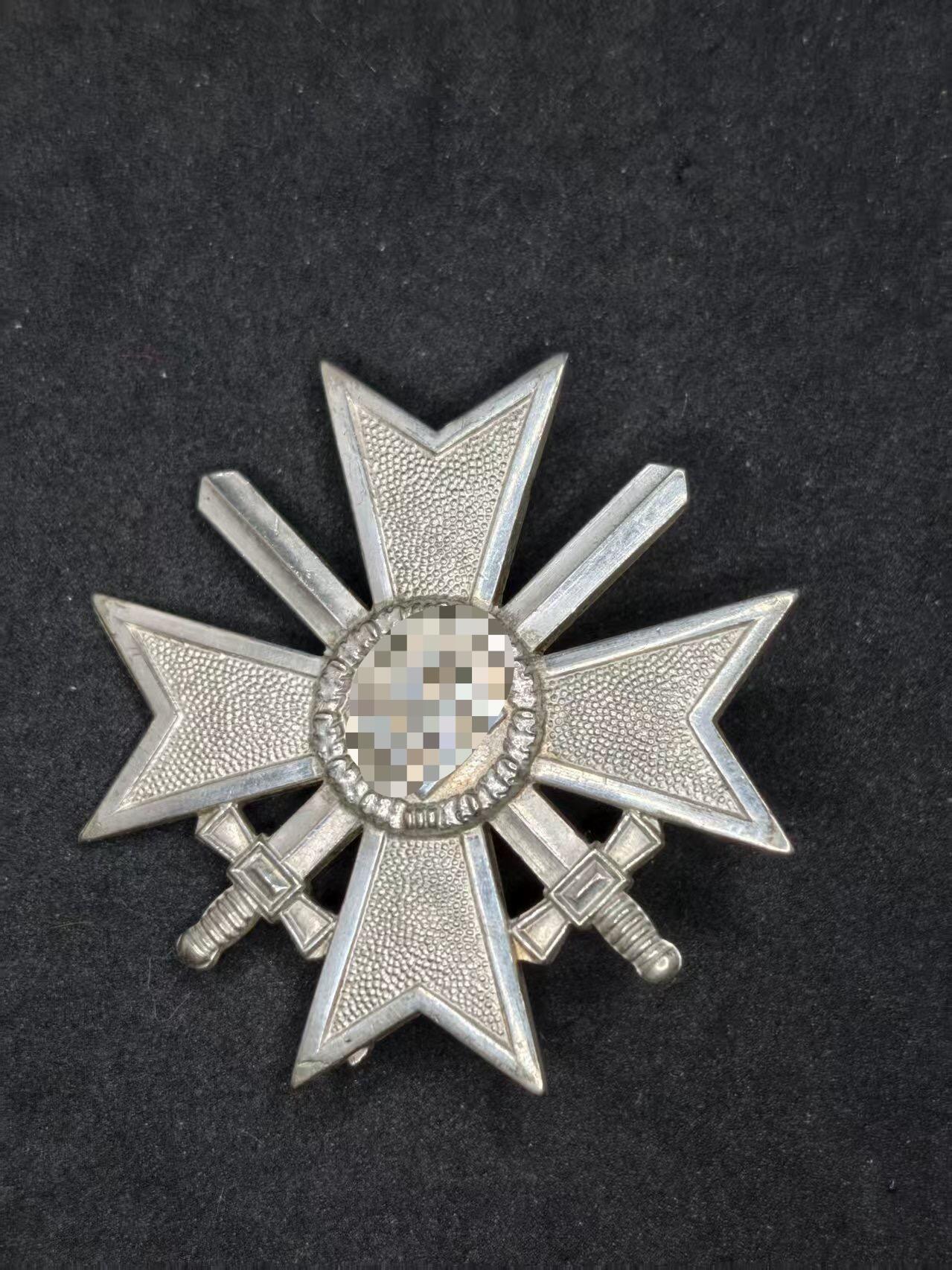 凯旋世界勋赏（持续上新中）（第22期新年大拍）（欢迎送拍）（对拍品有疑问请询问客服，不接受到手刀，出价默认拍品品相。请认真阅读拍卖规则！出价默认已认可！）（收到货请录制开箱视频，无视频概不处理问题。）