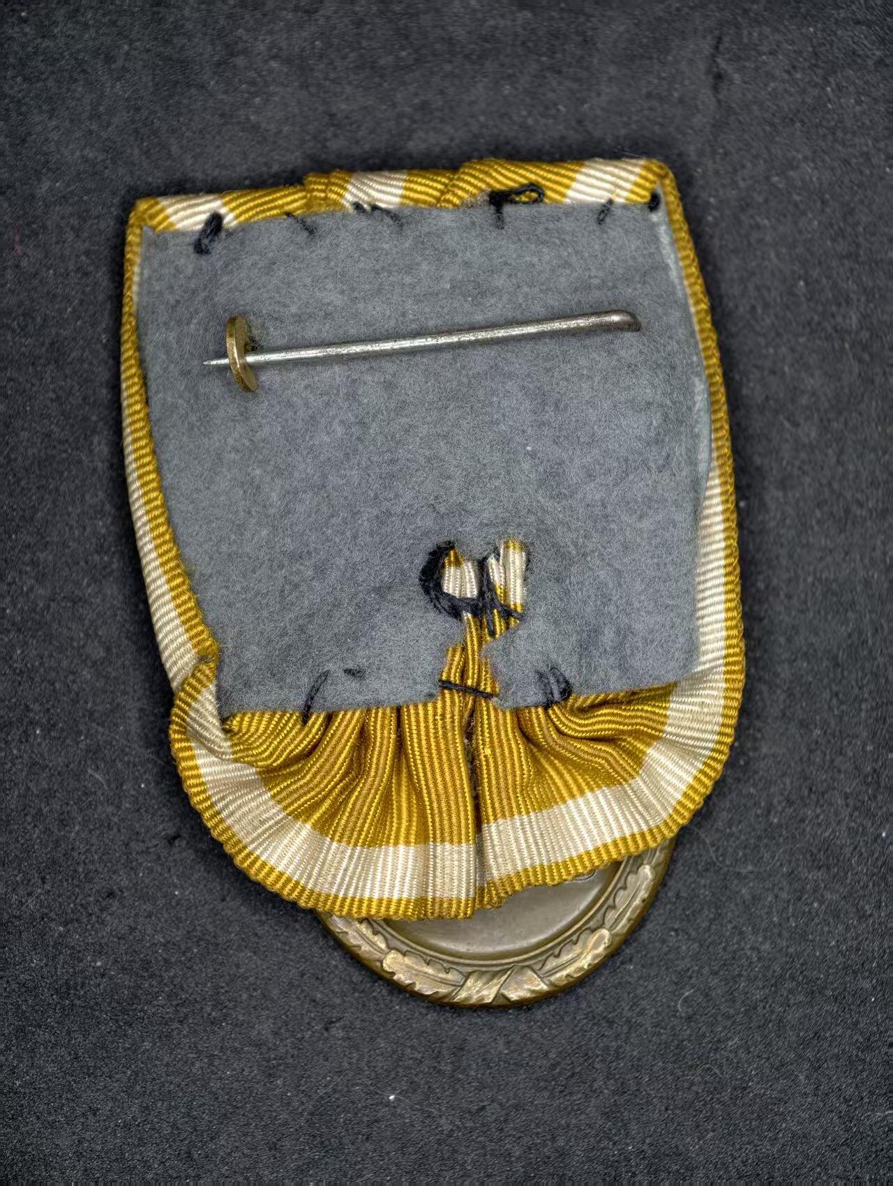 凯旋世界勋赏（持续上新中）（第22期新年大拍）（欢迎送拍）（对拍品有疑问请询问客服，不接受到手刀，出价默认拍品品相。请认真阅读拍卖规则！出价默认已认可！）（收到货请录制开箱视频，无视频概不处理问题。）