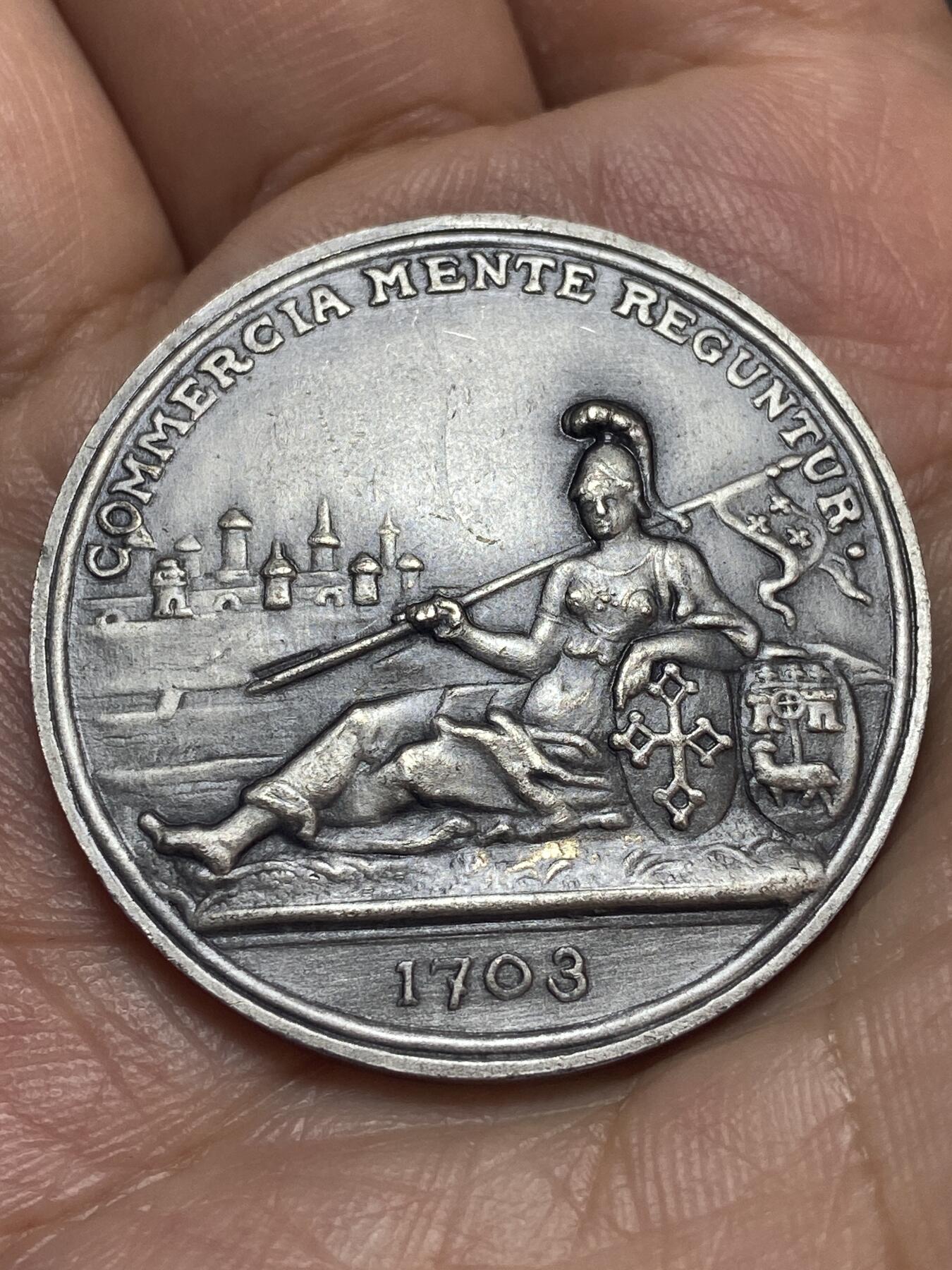 2026年第二十八场(总第一百九十七场）新春初七特拍场(佣金3%最低1元) 法国1703年铜镀银代币(图卢兹商会代币，直径35.8mm、重21.75克，Bronze铜标，1880年后铸版)