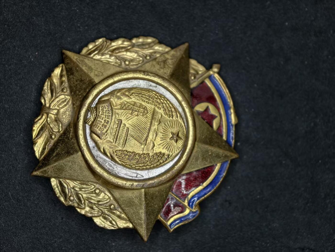 凯旋世界勋赏（持续上新中）（第22期新年大拍）（欢迎送拍）（对拍品有疑问请询问客服，不接受到手刀，出价默认拍品品相。请认真阅读拍卖规则！出价默认已认可！）（收到货请录制开箱视频，无视频概不处理问题。）