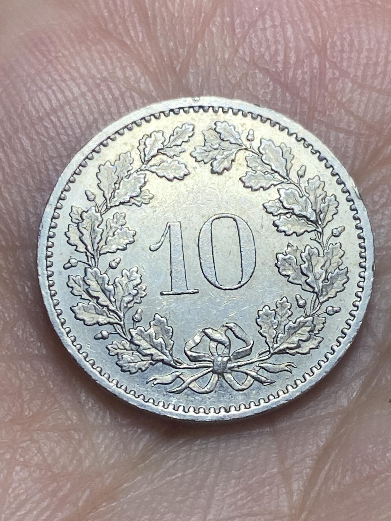 2026年第二十八场(总第一百九十七场）新春初七特拍场(佣金3%最低1元) 瑞士🇨🇭1982年10拉彭(第二版，无标版)