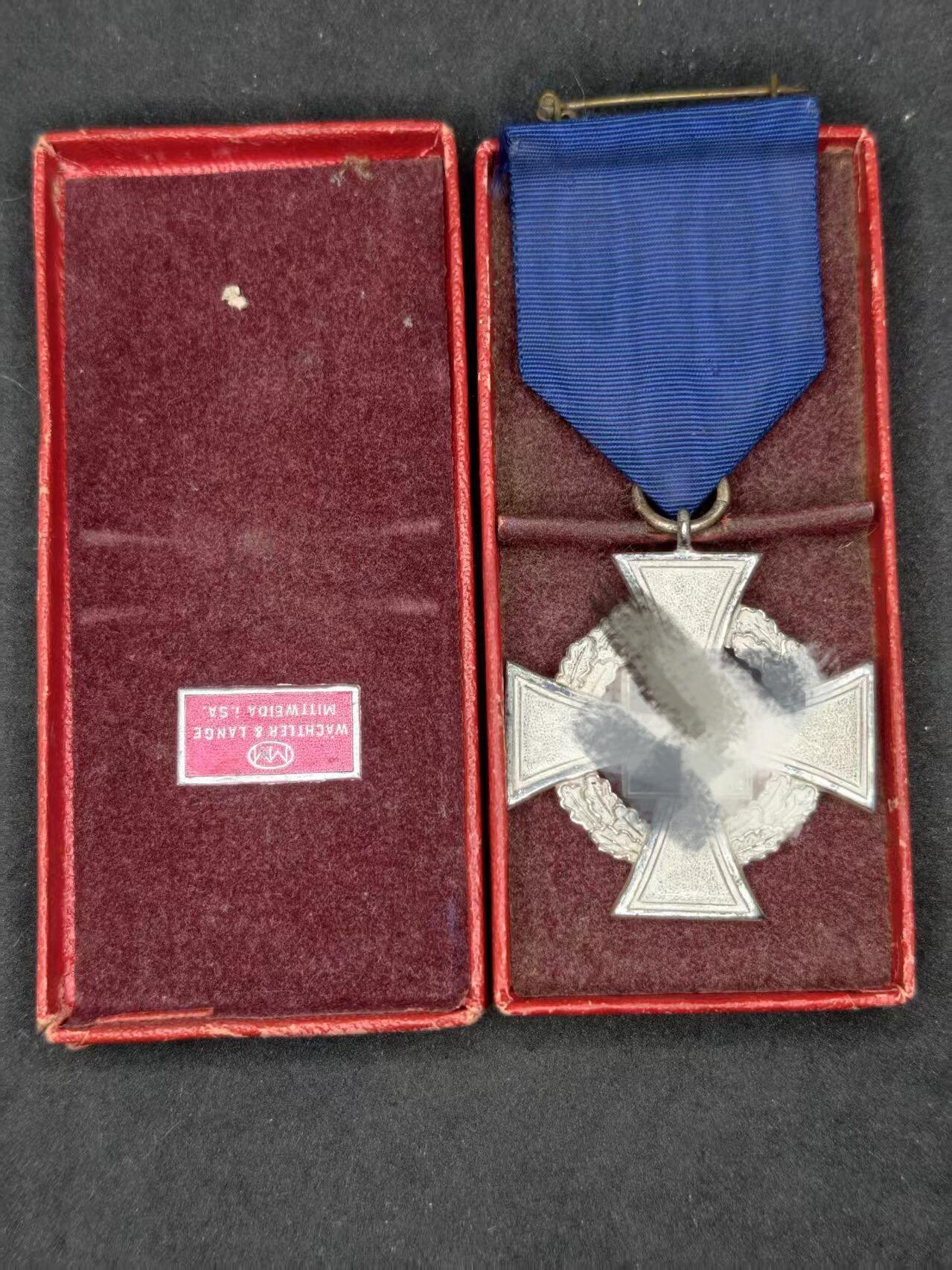 凯旋世界勋赏（持续上新中）（第22期新年大拍）（欢迎送拍）（对拍品有疑问请询问客服，不接受到手刀，出价默认拍品品相。请认真阅读拍卖规则！出价默认已认可！）（收到货请录制开箱视频，无视频概不处理问题。）