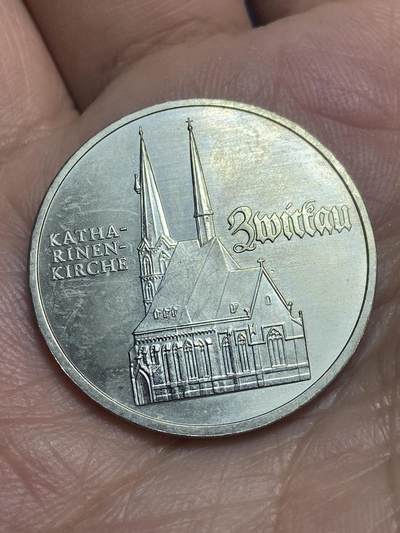 2026年第二十八场(总第一百九十七场）新春初七特拍场(佣金3%最低1元) - 民主德国1989年5马克(茨维考的圣凯瑟琳教堂纪念币，A标柏林造)