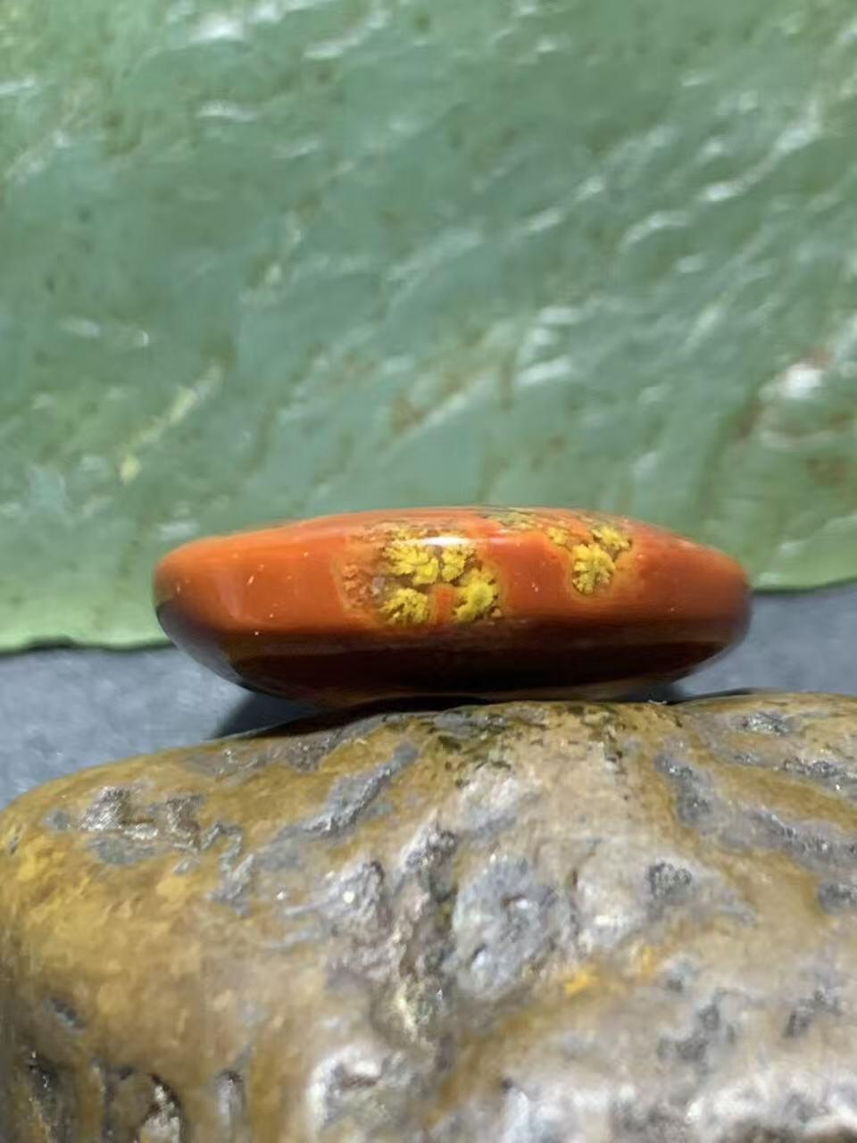 精美冰飘心天眼纹高玉化战国红玛瑙牌子，吊坠一个，