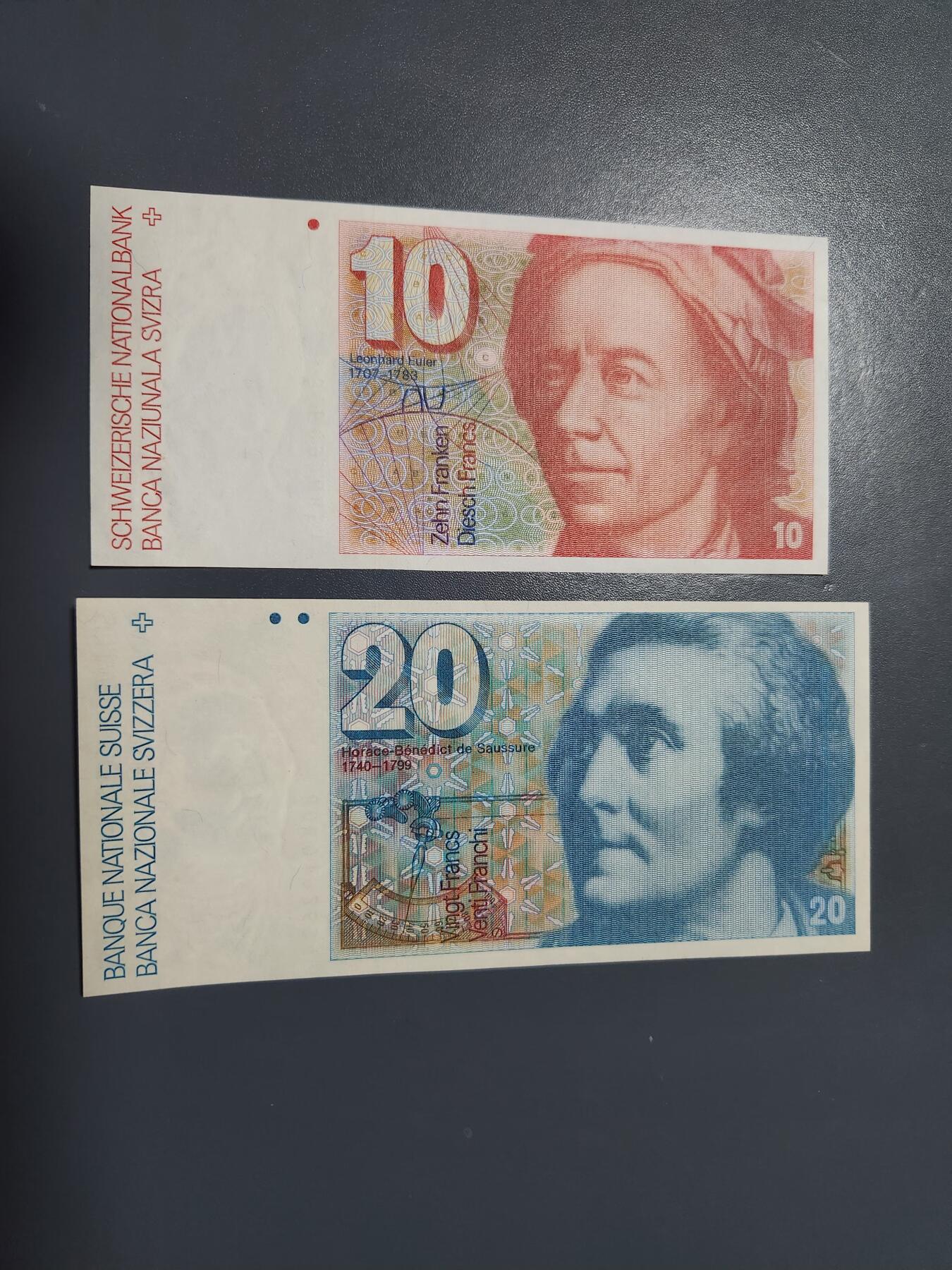 2月18号晚上8点 外国纸币自动截拍第27场 瑞士1980年10-20 新品一对