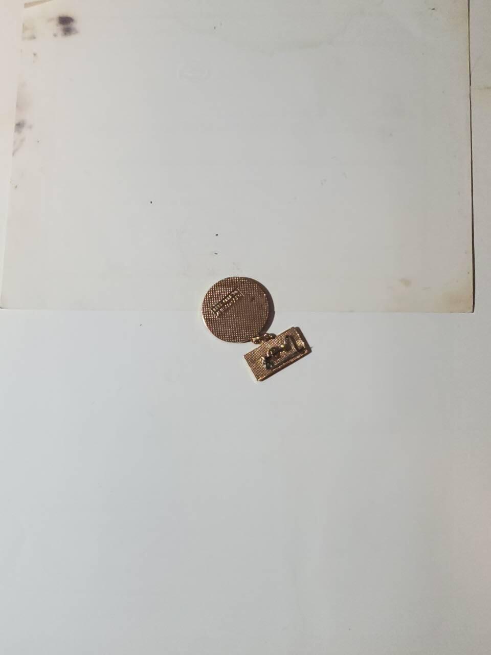 韵星假日军品类拍卖第41期 -- Rimey Holidays Militaria Auction 41 越南阮富桥局长地区出色党员奖状 大寿纪念奖状带原主照片