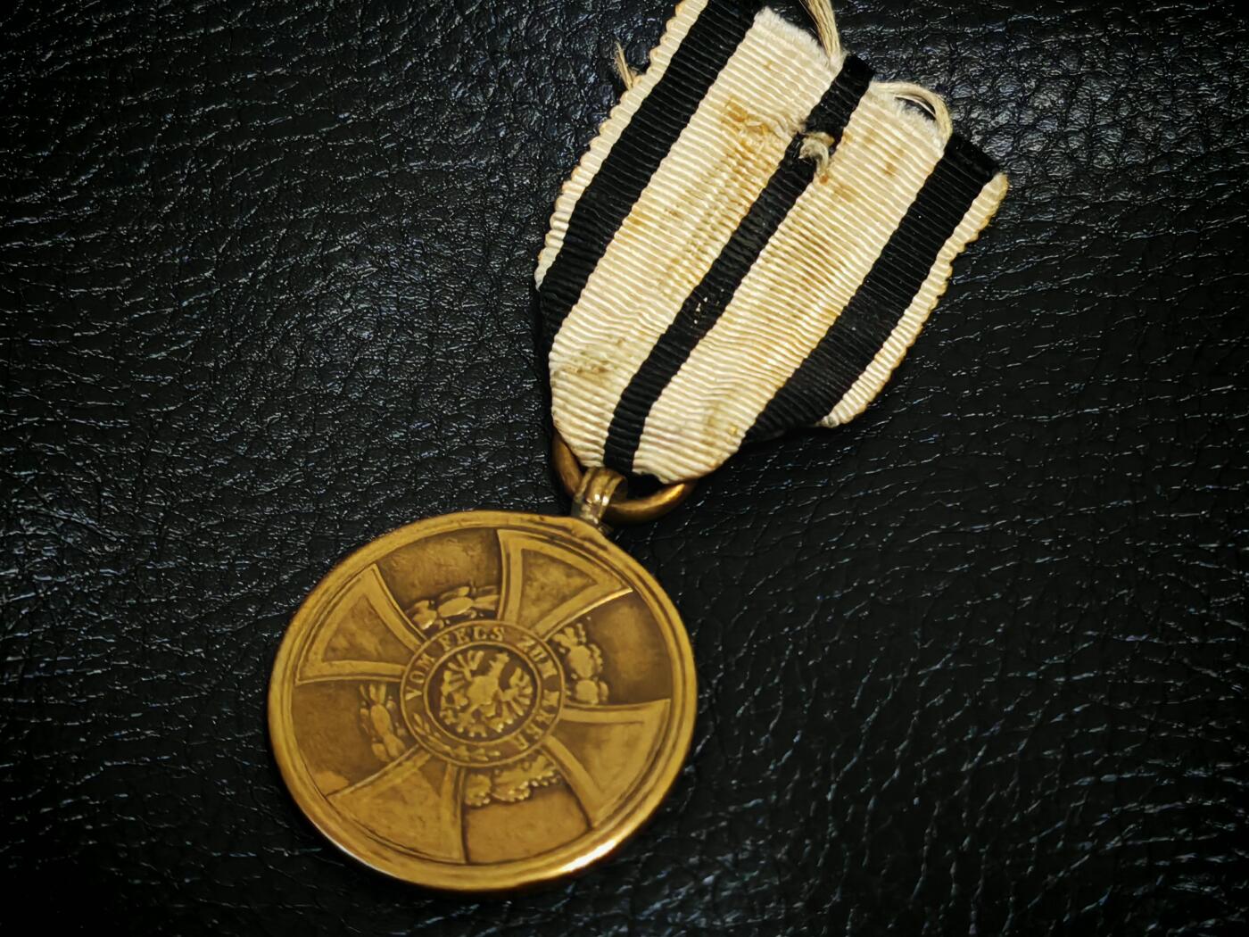 时顺第二十九拍(新年大拍) 普鲁士时期镇压1848到1849起义奖章，本次起义是受法国大革命影响的一次反封建起义，奠定今天德国版图之一的小德意志概念正式在本次起义中提出