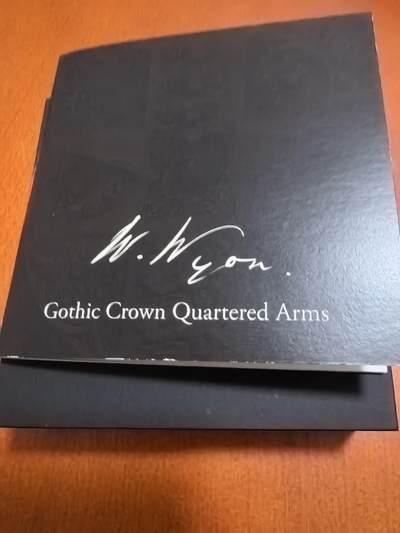 长老汇马年精选第一场拍卖 2021英国伟大雕刻师系列之怀特哥特四分盾徽5英镑精制银币，2盎司999银，盒证全，3750枚，热门！