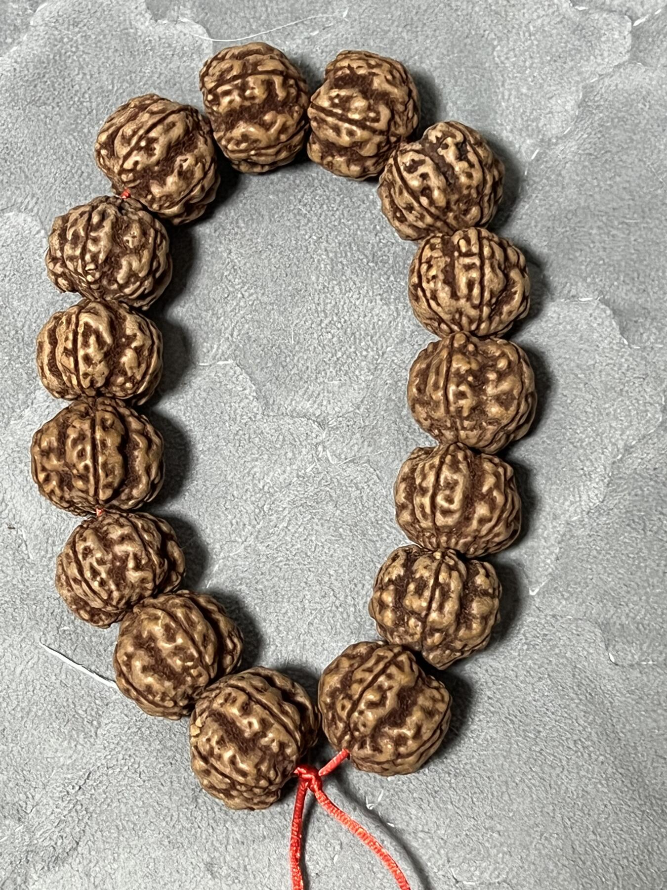 零元拍：超大超肉红皮帝王花金刚菩提手持，22左右