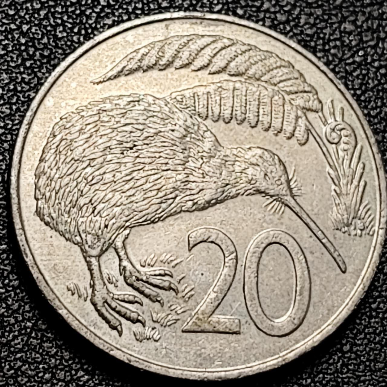 泉币菌-第193场- 新年快乐 新年第一场 本场拍品多 请提前出价 。