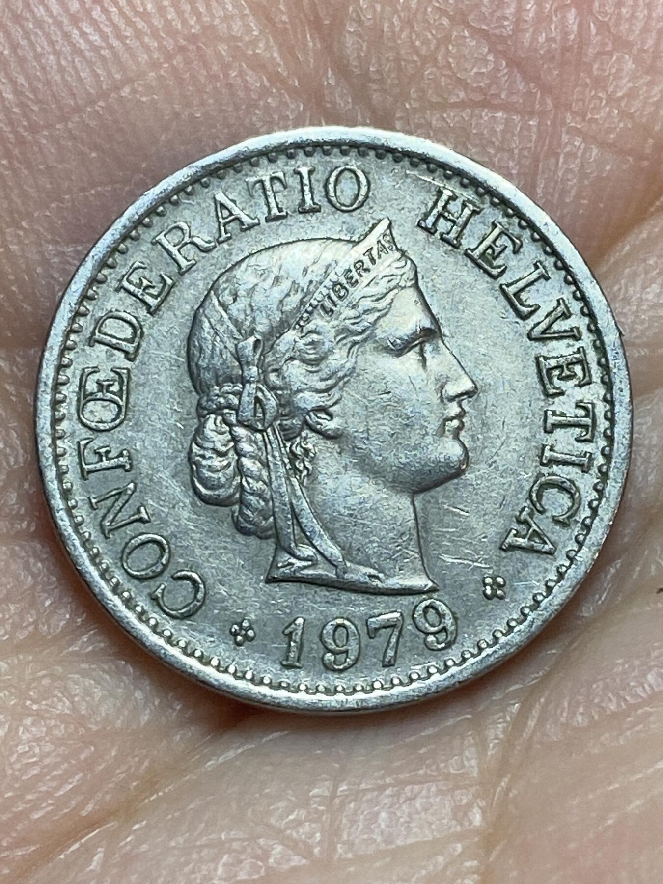 2026年第二十八场(总第一百九十七场）新春初七特拍场(佣金3%最低1元) 瑞士🇨🇭1979年10拉彭(第二版，无标版)