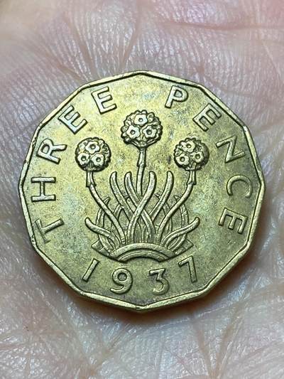 2026年第二十七场(总第一百九十六场）外国好品散币场(免佣金) - 英国🇬🇧1937年3便士(乔治六世加冕年，第一版首发年)