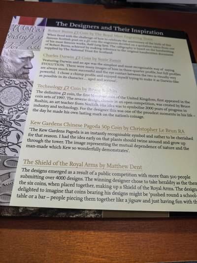 长老汇马年精选第一场拍卖 2009英国精制币12枚，盒证全，含大热门邱园50便士，普制币套装市场价大约2900元，邱园中国塔灵感来自南京大报恩寺