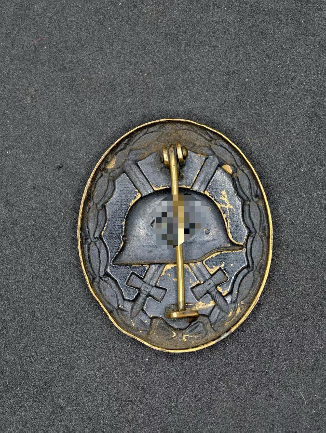 凯旋世界勋赏（持续上新中）（第22期新年大拍）（欢迎送拍）（对拍品有疑问请询问客服，不接受到手刀，出价默认拍品品相。请认真阅读拍卖规则！出价默认已认可！）（收到货请录制开箱视频，无视频概不处理问题。）