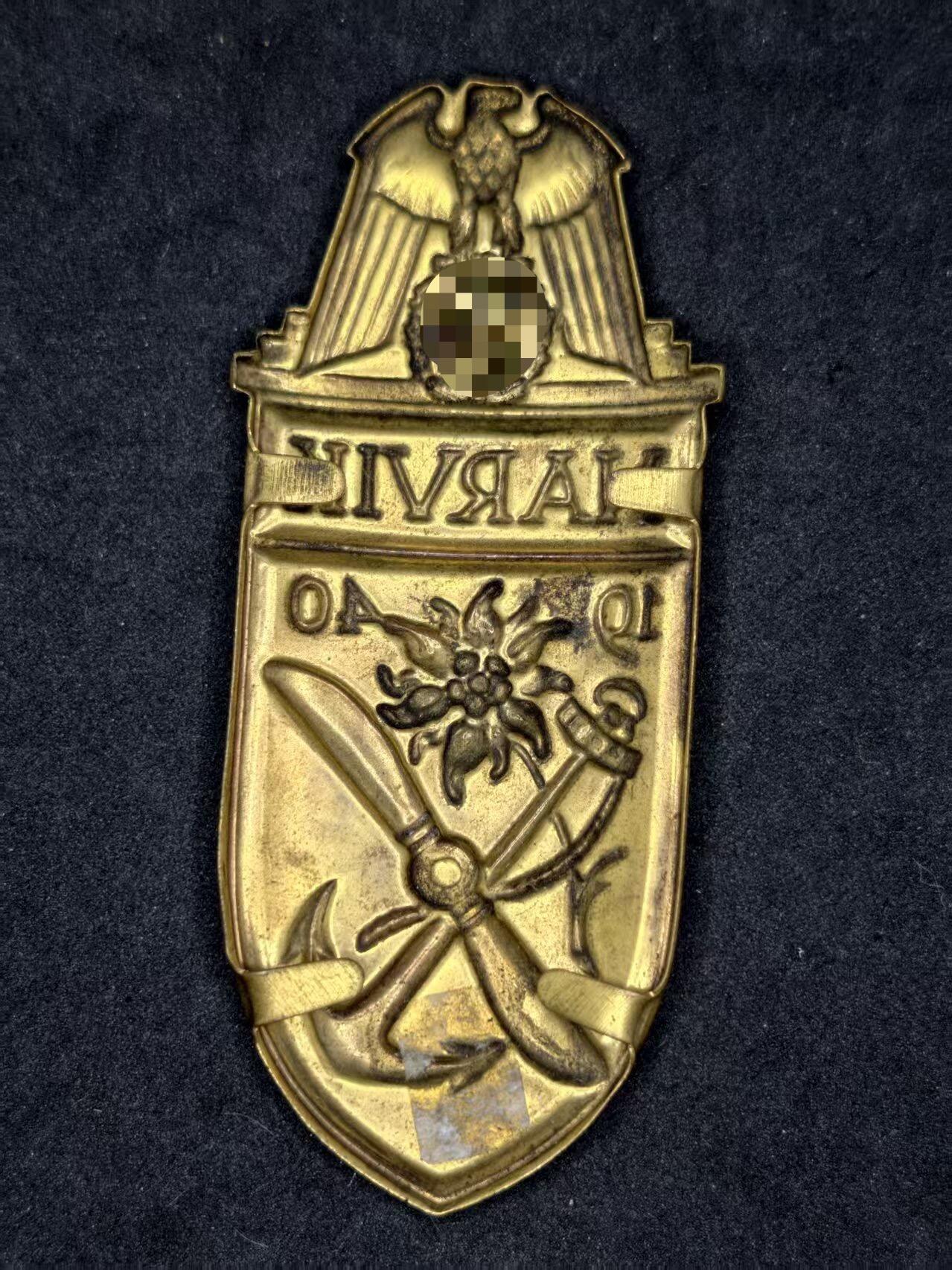 凯旋世界勋赏（持续上新中）（第22期新年大拍）（欢迎送拍）（对拍品有疑问请询问客服，不接受到手刀，出价默认拍品品相。请认真阅读拍卖规则！出价默认已认可！）（收到货请录制开箱视频，无视频概不处理问题。）