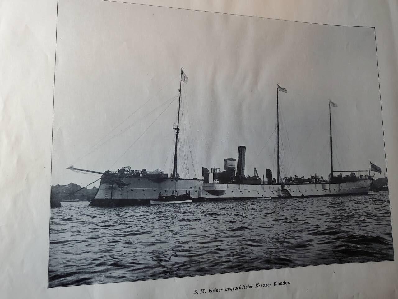 韵星假日军品类拍卖第41期 -- Rimey Holidays Militaria Auction 41 帝国战舰年鉴+战舰原照片（非后洗 带有原相馆印章和原油纸袋，保存很好） -- 1900-1918德意志帝国官方出版 彩图收录了主要的战舰 研究收藏价值军邮战舰迷 军迷历史研究必备 距今100年 