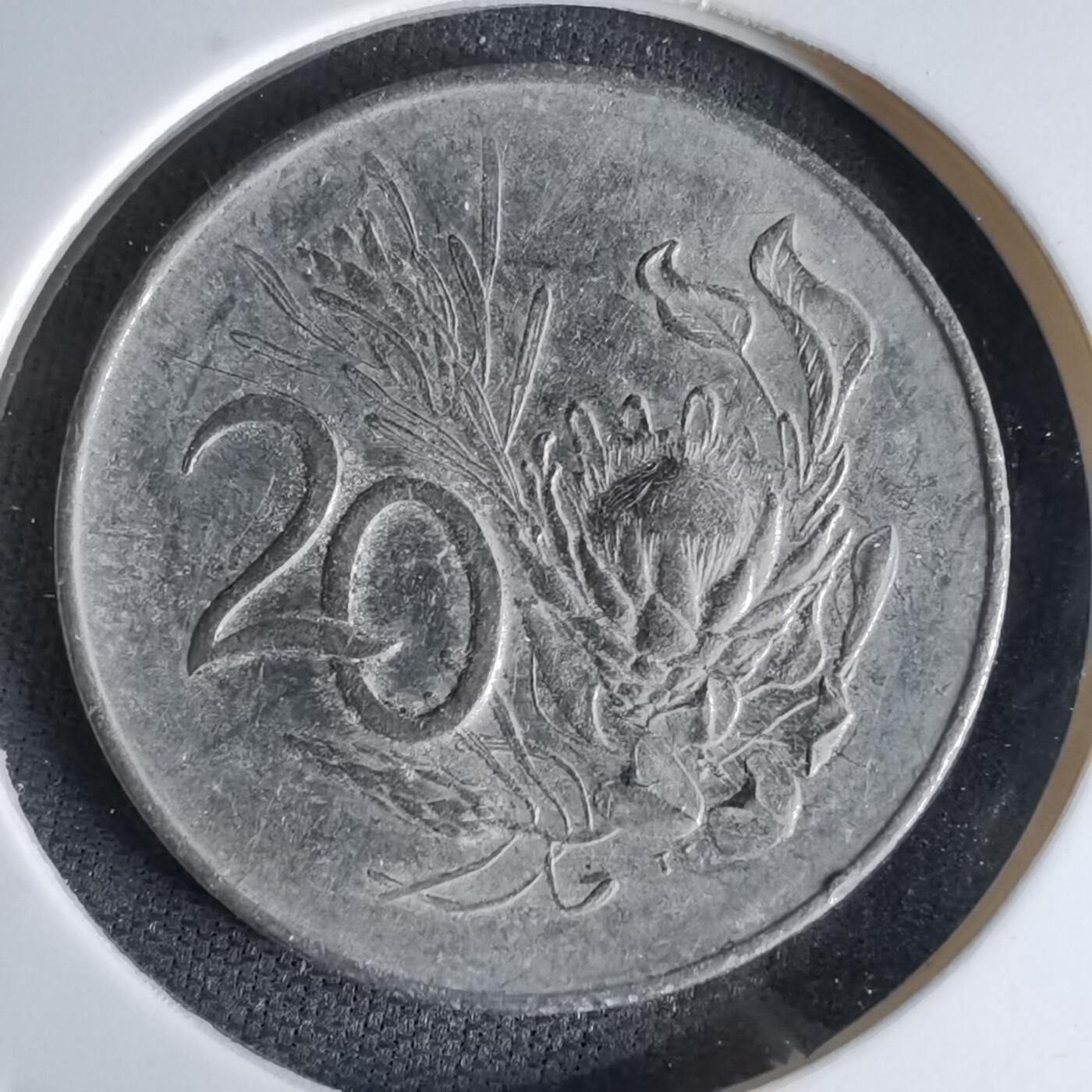 沼泽如烟--第998场 南非1965年20分