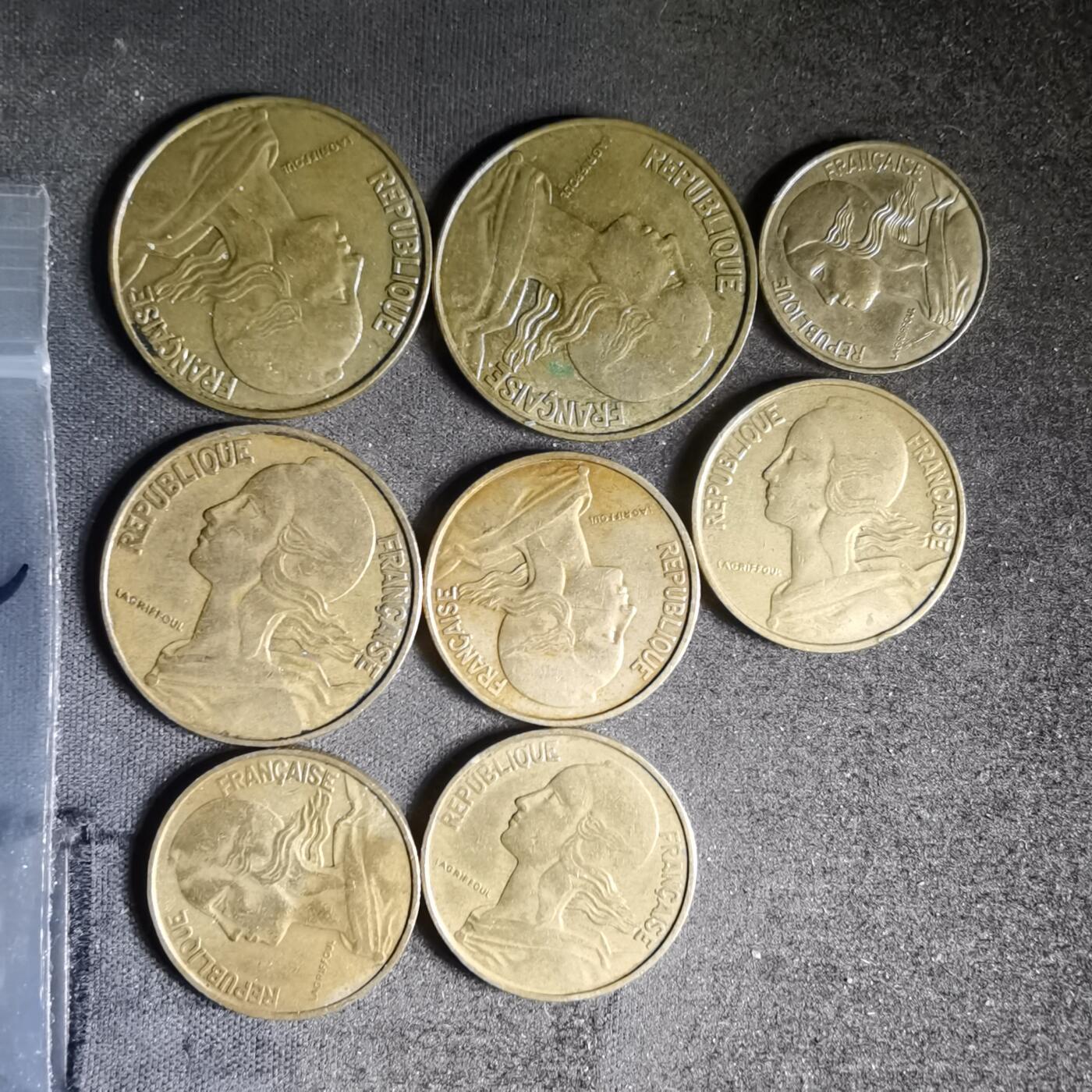 沼泽如烟--第996场 法国八枚