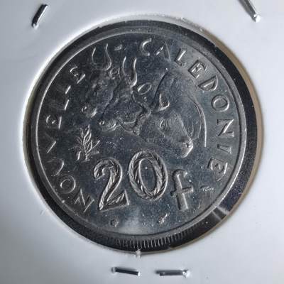 沼泽如烟--第998场 - 法属新喀里多尼亚1977年20法郎