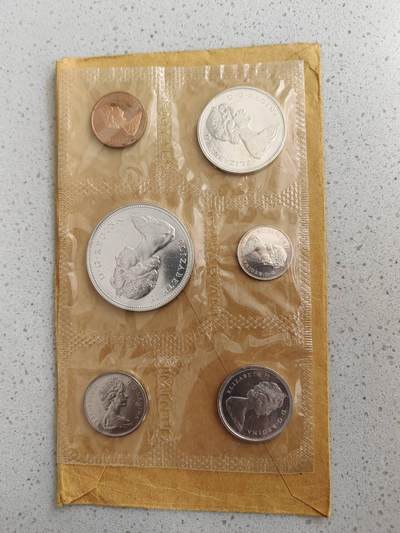 加拿大1966年套币原封4银1铜1镍共计35克纯银 - 加拿大1966年套币原封4银1铜1镍共计35克纯银