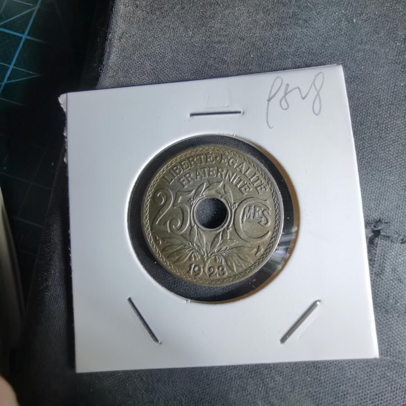 沼泽如烟--第998场 法国1923年25分