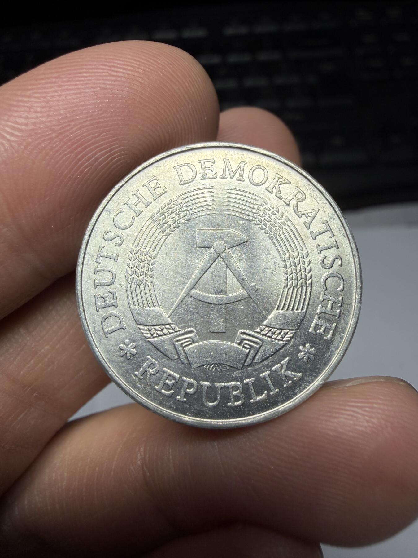 2025年集古藏今外币拍卖第二期-第8场—（总第308拍），可以寄存60天，满160元包邮。 1978年德国1马克