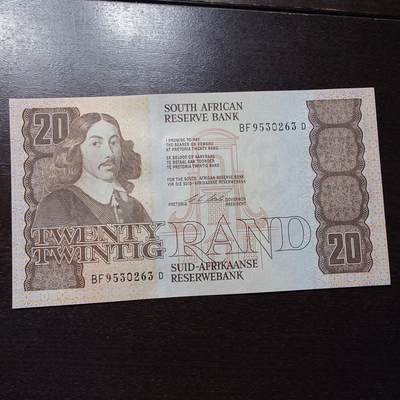 世界钱币～微拍第234期暨2026年第15期  新老库存清理低价起拍 - 南非20兰特 全新绝品无47尾号263