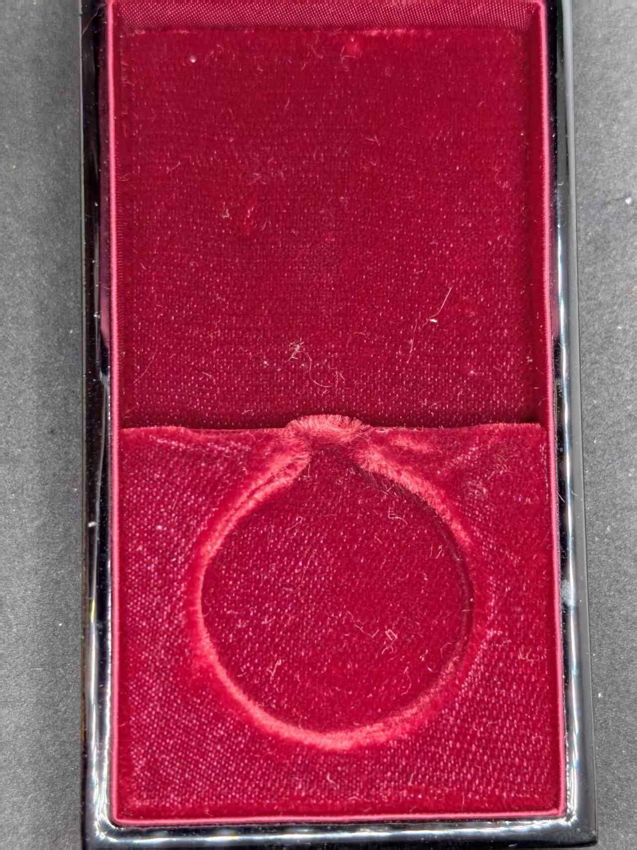 凯旋世界勋赏（持续上新中）（第22期新年大拍）（欢迎送拍）（对拍品有疑问请询问客服，不接受到手刀，出价默认拍品品相。请认真阅读拍卖规则！出价默认已认可！）（收到货请录制开箱视频，无视频概不处理问题。）