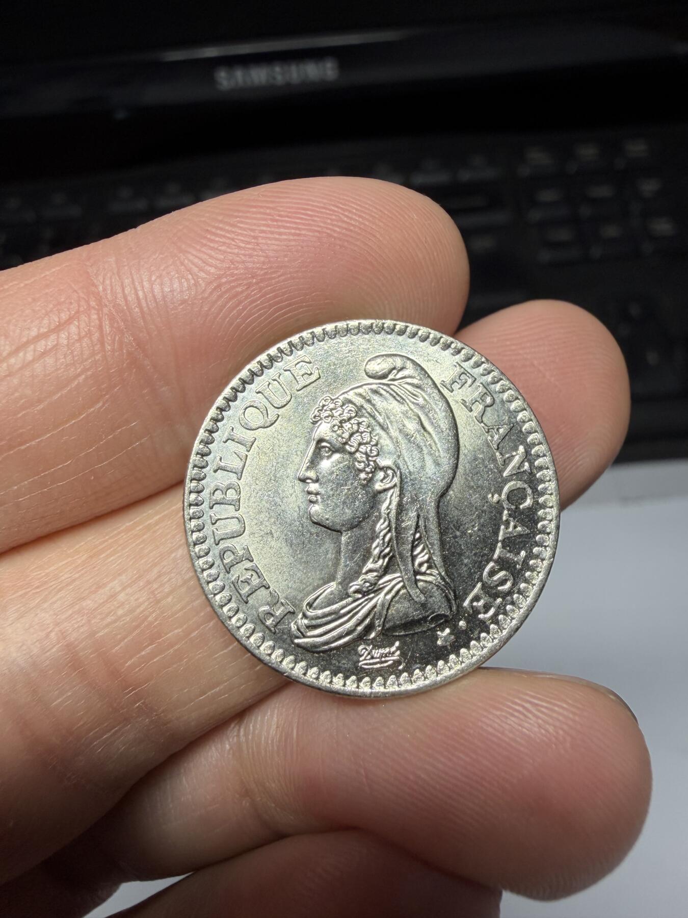 2025年集古藏今外币拍卖第二期-第8场—（总第308拍），可以寄存60天，满160元包邮。 1992年法国1法郎