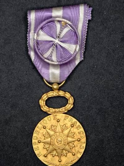 凯旋世界勋赏（持续上新中）（第22期新年大拍）（欢迎送拍）（对拍品有疑问请询问客服，不接受到手刀，出价默认拍品品相。请认真阅读拍卖规则！出价默认已认可！）（收到货请录制开箱视频，无视频概不处理问题。） - 法国市民荣誉奖章