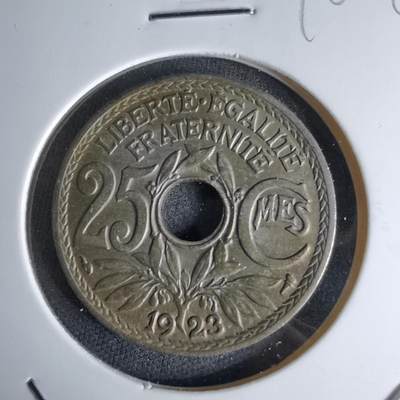 沼泽如烟--第998场 - 法国1923年25分