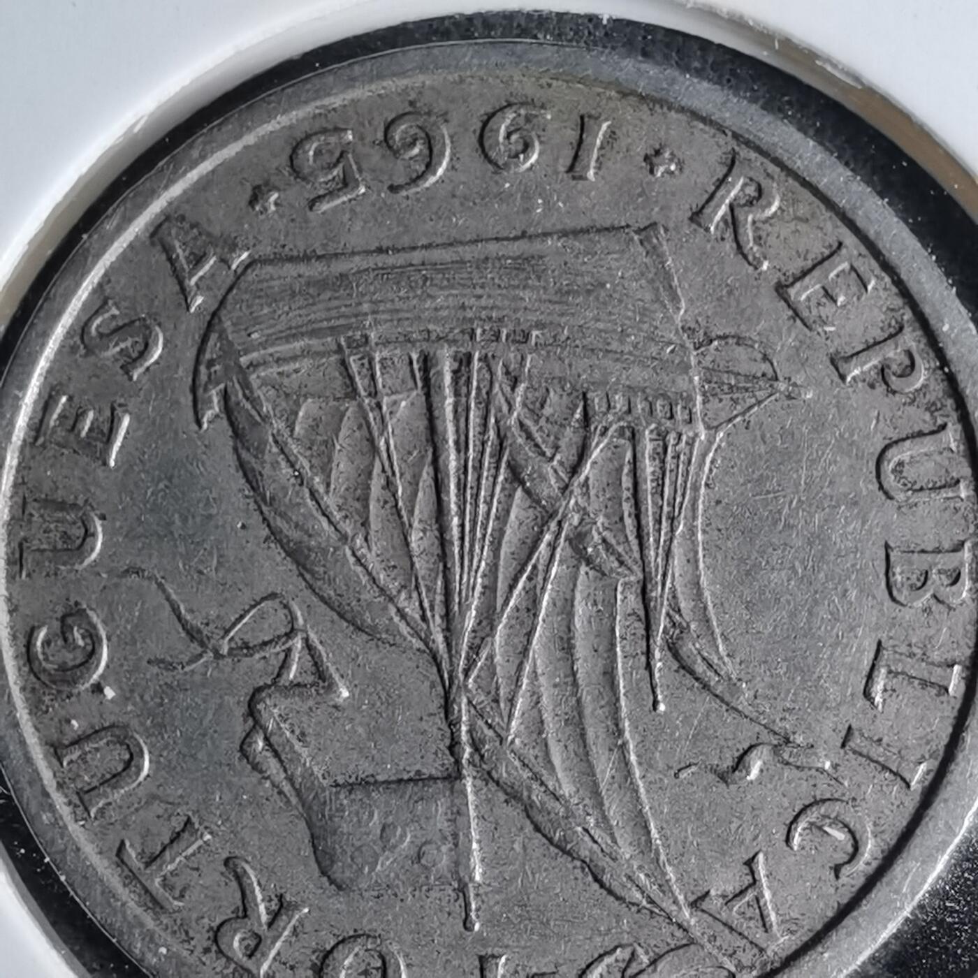 沼泽如烟--第997场 葡萄牙1965年5埃斯库多