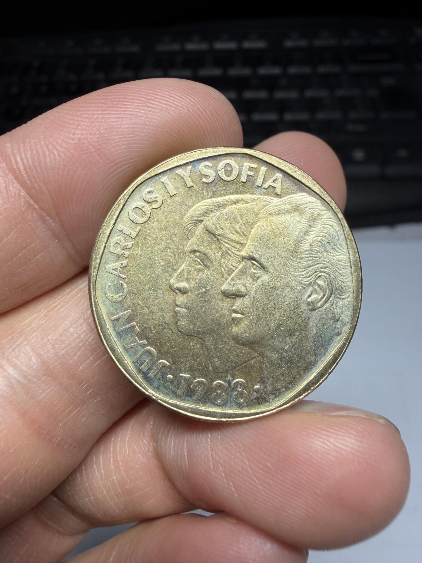 2025年集古藏今外币拍卖第二期-第8场—（总第308拍），可以寄存60天，满160元包邮。 1988年西班牙500比塞塔