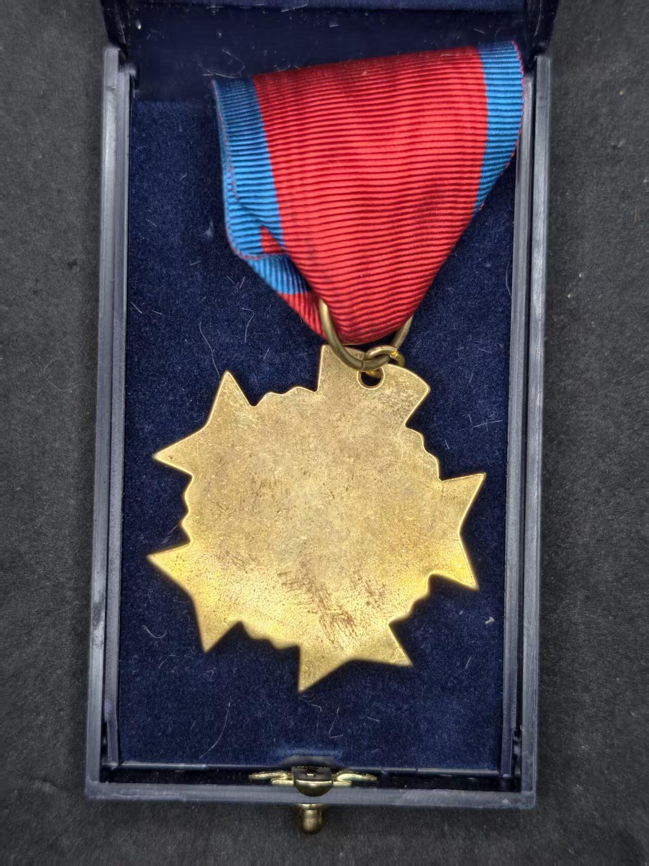 凯旋世界勋赏（持续上新中）（第22期新年大拍）（欢迎送拍）（对拍品有疑问请询问客服，不接受到手刀，出价默认拍品品相。请认真阅读拍卖规则！出价默认已认可！）（收到货请录制开箱视频，无视频概不处理问题。）