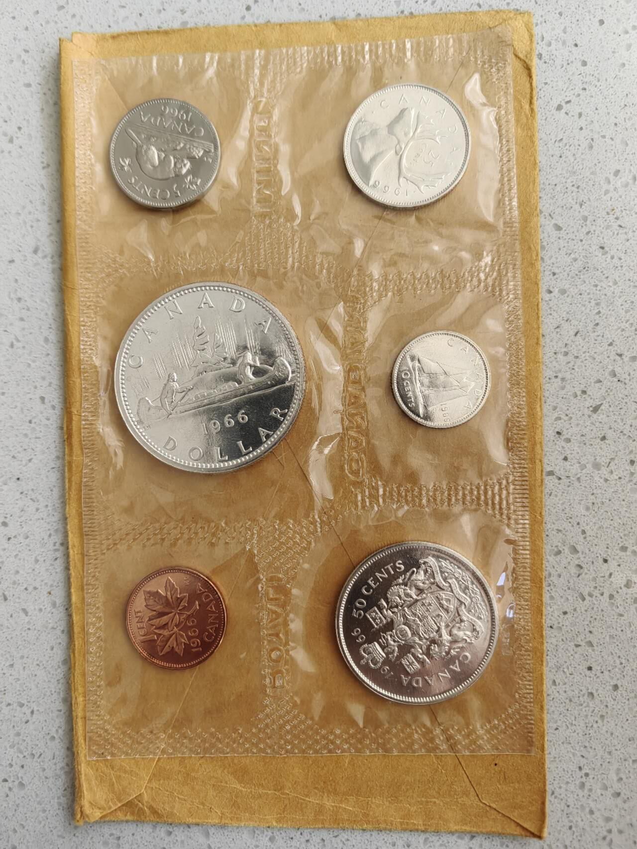加拿大1966年套币原封4银1铜1镍共计35克纯银