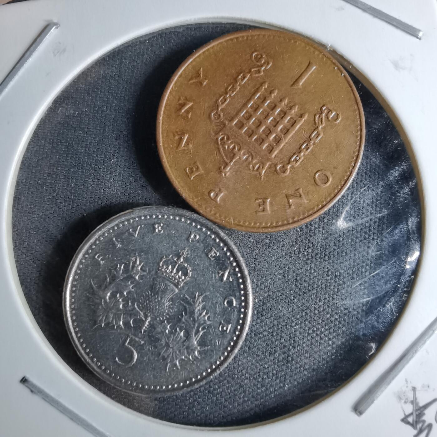 沼泽如烟--第997场 英国两枚