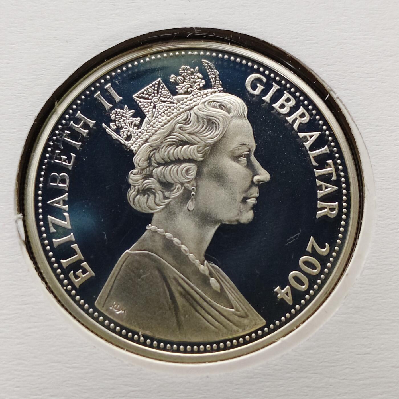 【全场包邮】纯粹捡漏拍505场 【邮币封·罕见】直布罗陀2004年5镑第二次世界大战D-DAY登陆精制彩色克朗型纪念银币邮币封-盒证全-量500