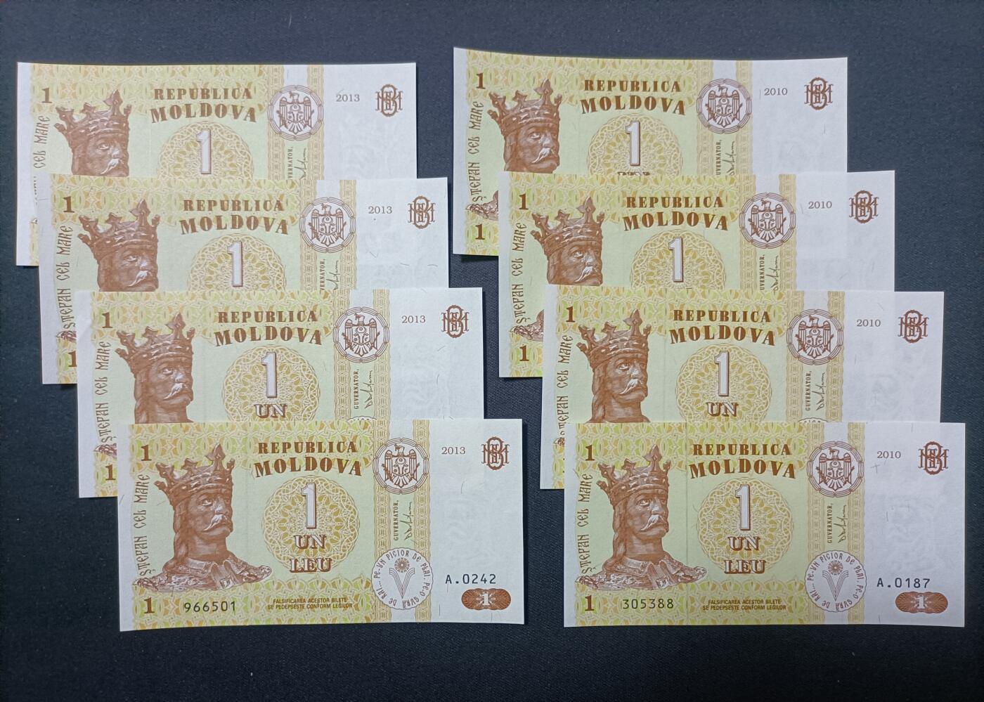 【游宝拍卖】丙午蛇马年第4期 摩尔多瓦-1列伊【不同冠号 8张 全新UNC/UNC- 】