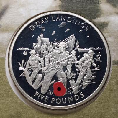 【全场包邮】纯粹捡漏拍513场 - 【邮币封·罕见】直布罗陀2004年5镑第二次世界大战D-DAY登陆精制彩色克朗型纪念银币邮币封【38.61毫米28.28克92.5%】-盒证全-量500