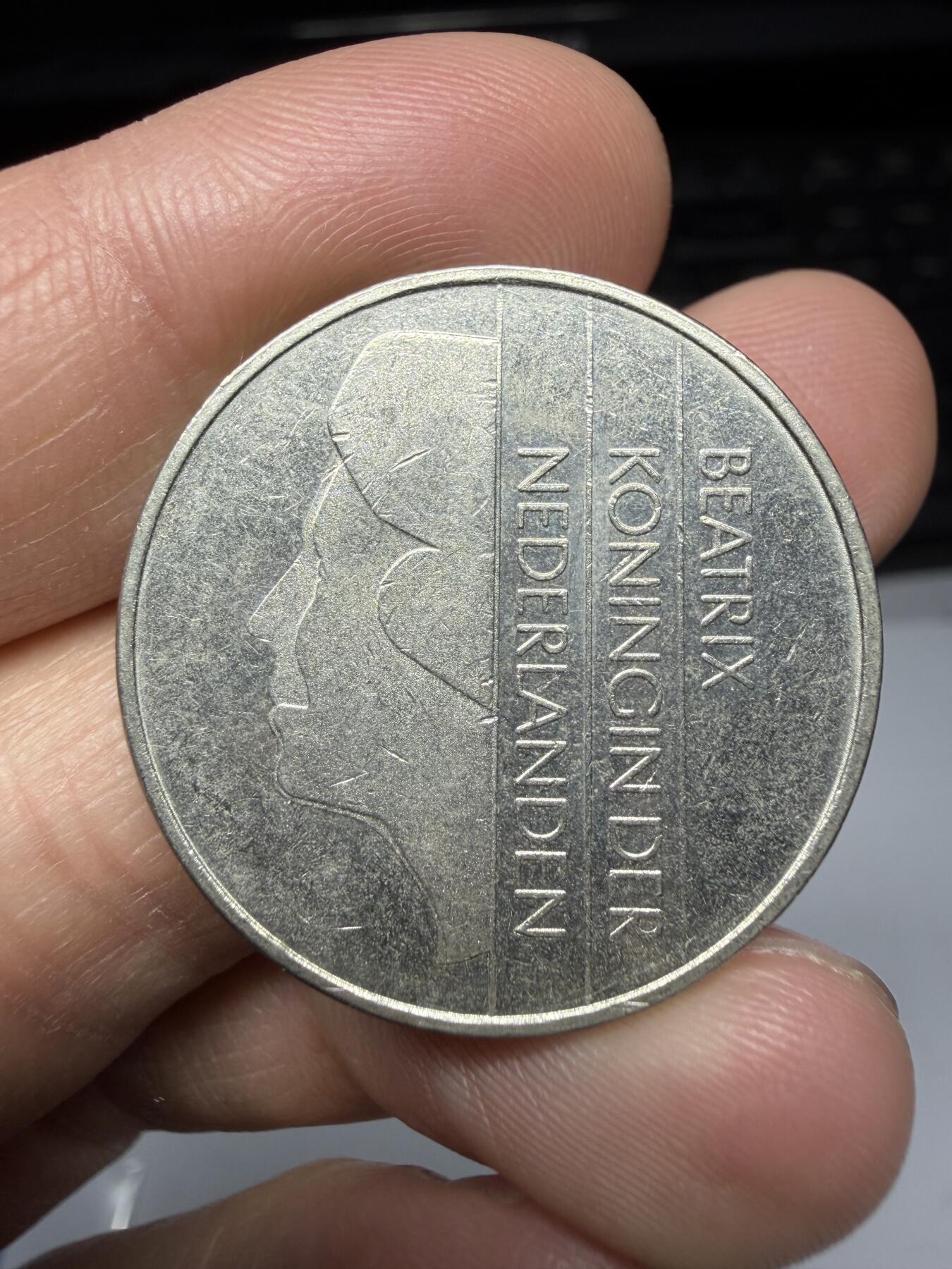 2025年集古藏今外币拍卖第二期-第8场—（总第308拍），可以寄存60天，满160元包邮。 1988年荷兰2.5G