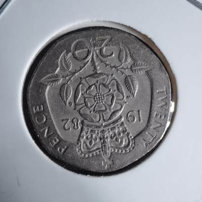 沼泽如烟--第997场 - 英国1982年20便士