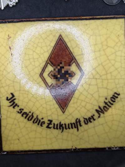 凯旋世界勋赏（持续上新中）（第22期新年大拍）（欢迎送拍）（对拍品有疑问请询问客服，不接受到手刀，出价默认拍品品相。请认真阅读拍卖规则！出价默认已认可！）（收到货请录制开箱视频，无视频概不处理问题。） - 德国二战砖片纪念，自鉴