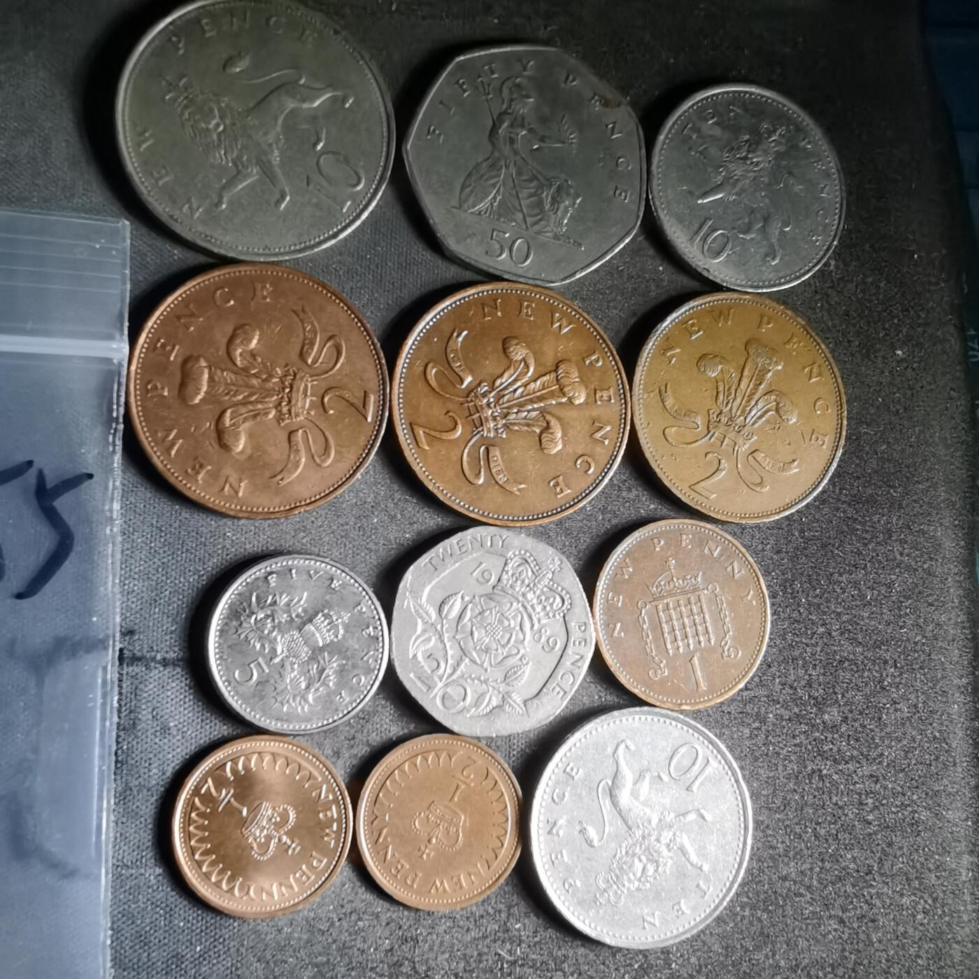 沼泽如烟--第996场 英国12枚