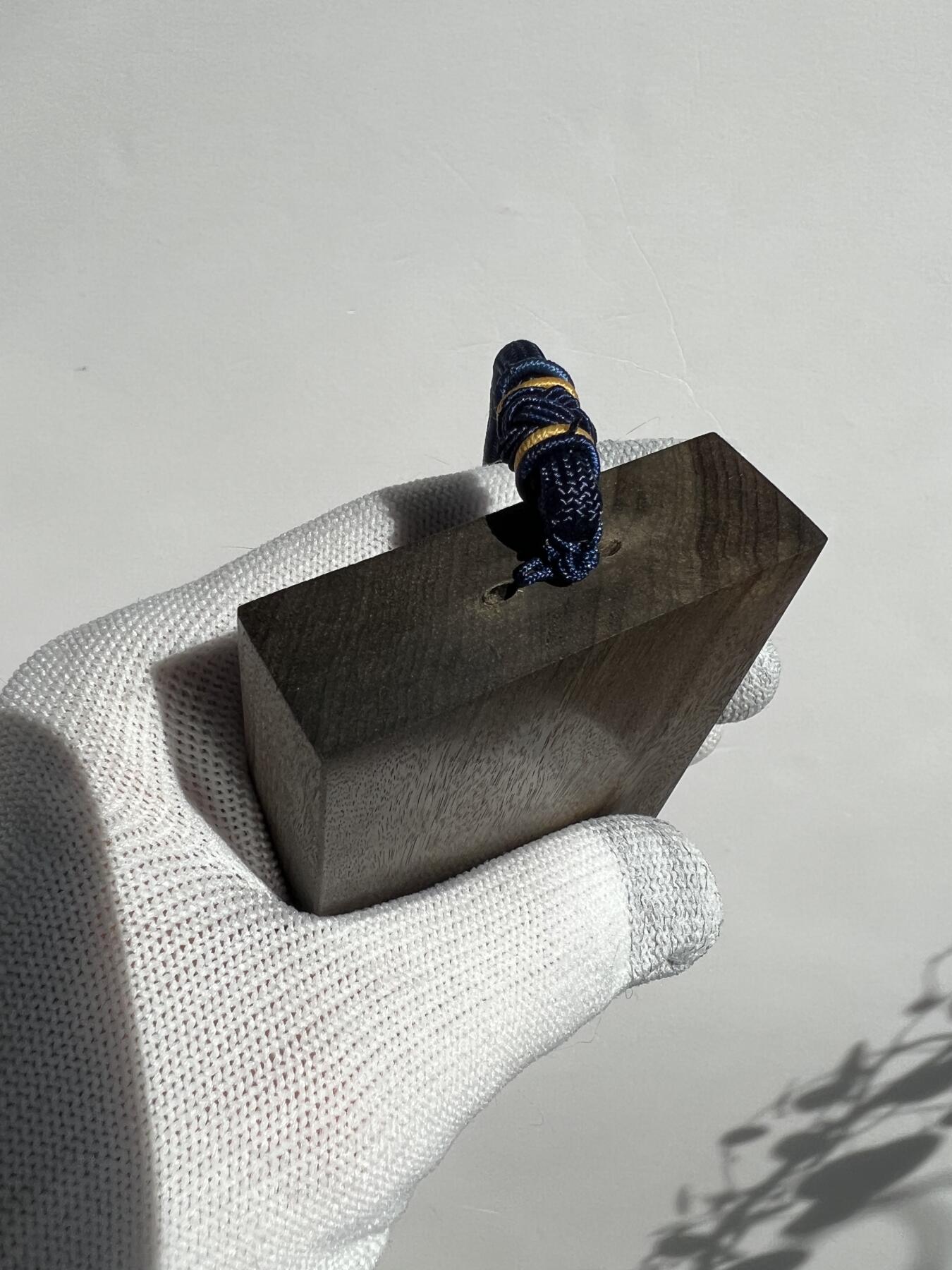 零元拍：A39 金丝楠牌子，3D立体波纹香喷喷的小金砖，金光闪闪，79/58.5/18.5MM