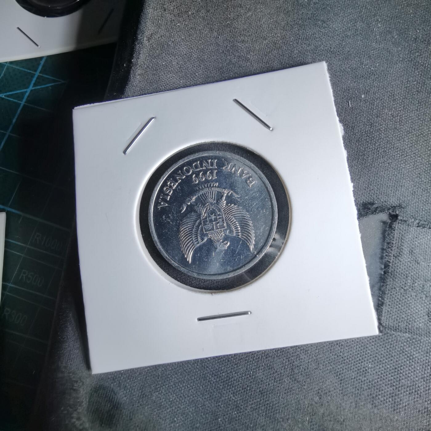 沼泽如烟--第998场 印度尼西亚1999年100卢比