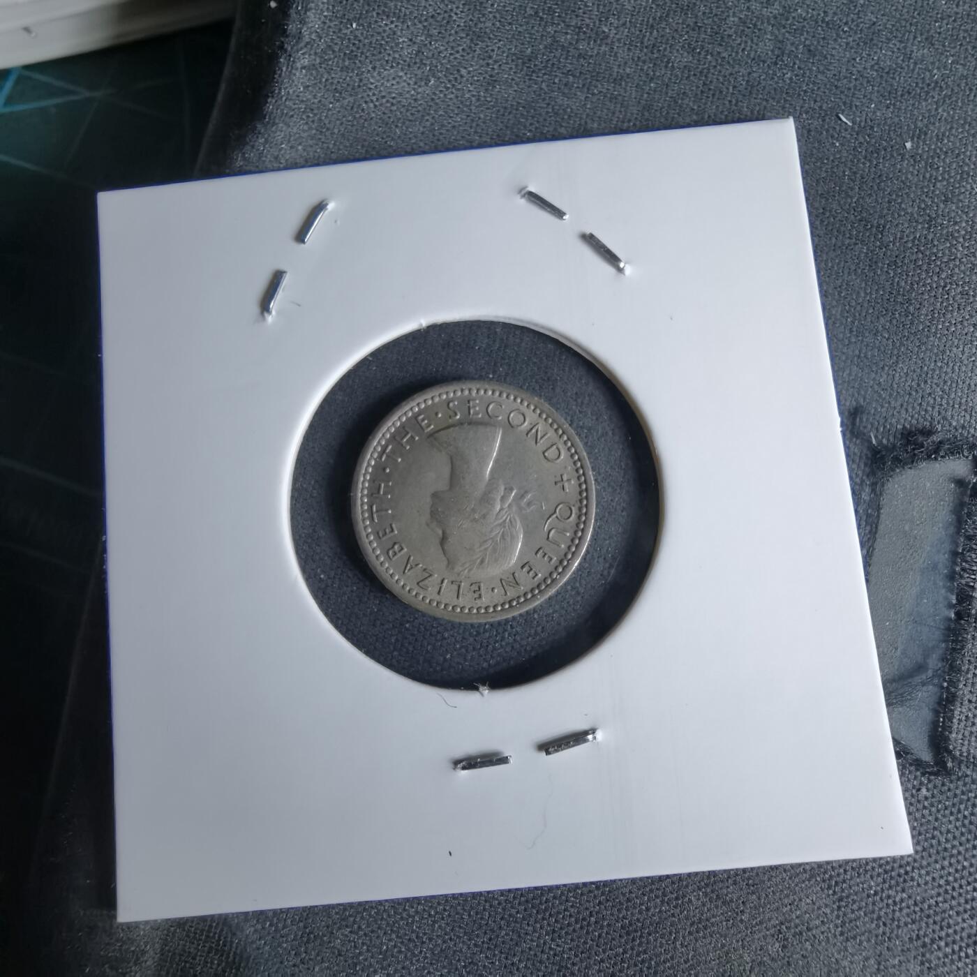 沼泽如烟--第998场 新西兰1953年3便士伊二首年